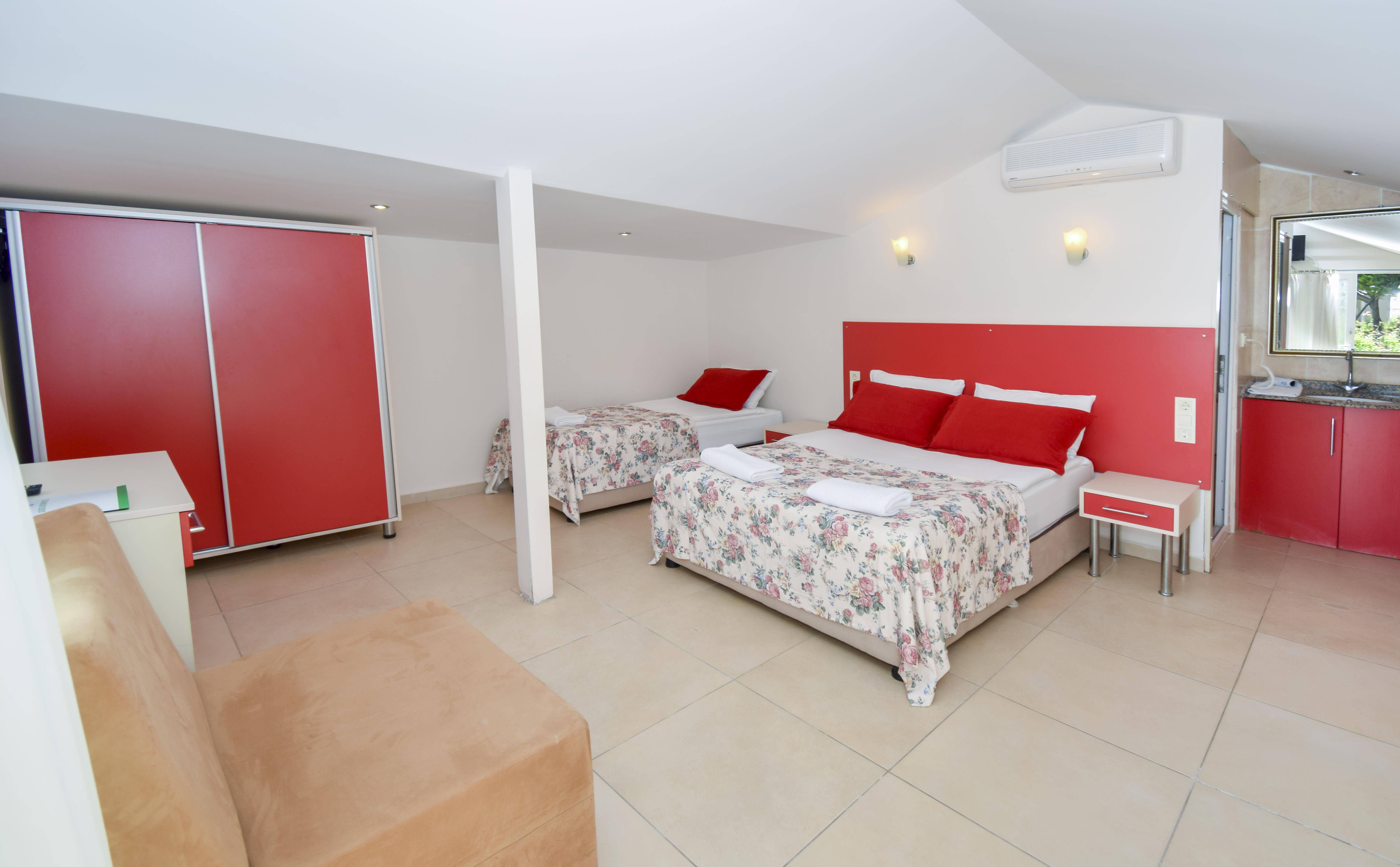 Altinkum Bungalows Side Exterior photo